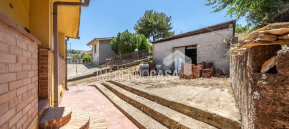 8 bedrooms Villa in Monreale, Italy No. 321077 10