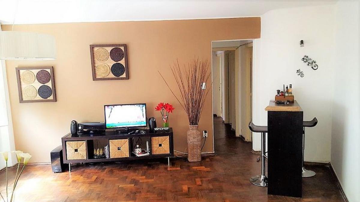 3 bedrooms Apartment in Montevideo, Uruguay No. 1963