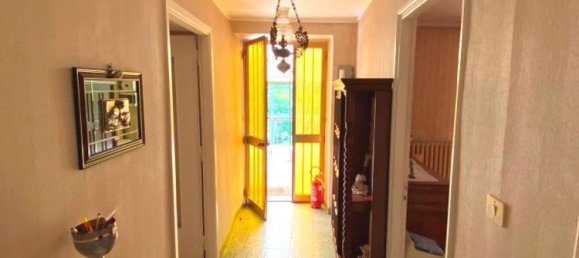 Дом с 5 комнатами в Рур, Италия № 71473 2