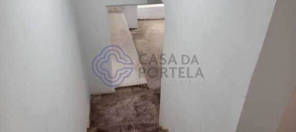 Коммерческая недвижимость 172м² в Порту, Португалия № 59440 9