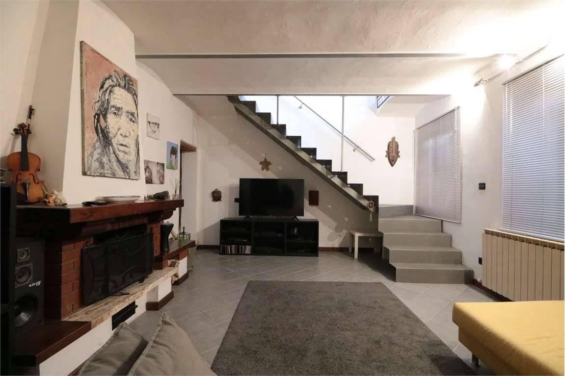 Casa de 11 habitaciónes en Carpi, Italy No. 176103