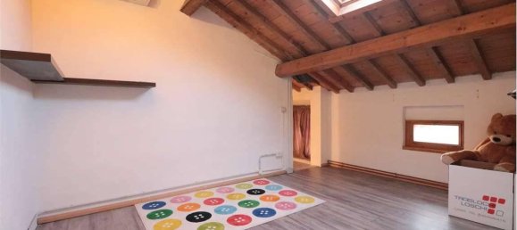 Casa de 11 habitaciónes en Carpi, Italy No. 176103 21