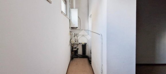 6 rooms Commercial property in Verona, Italy No. 324250 16