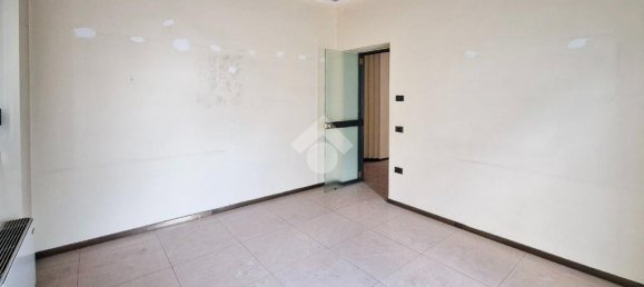 6 rooms Commercial property in Verona, Italy No. 324250 24