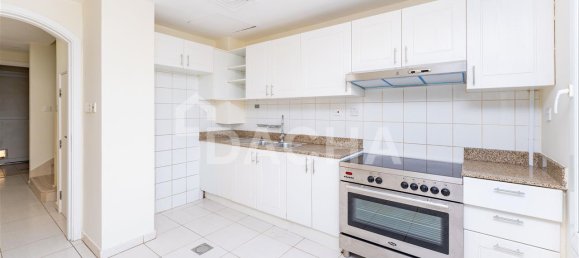 2 bedrooms Villa in Dubai, UAE No. 27676 6