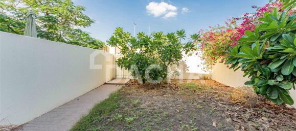 2 bedrooms Villa in Dubai, UAE No. 27676 26