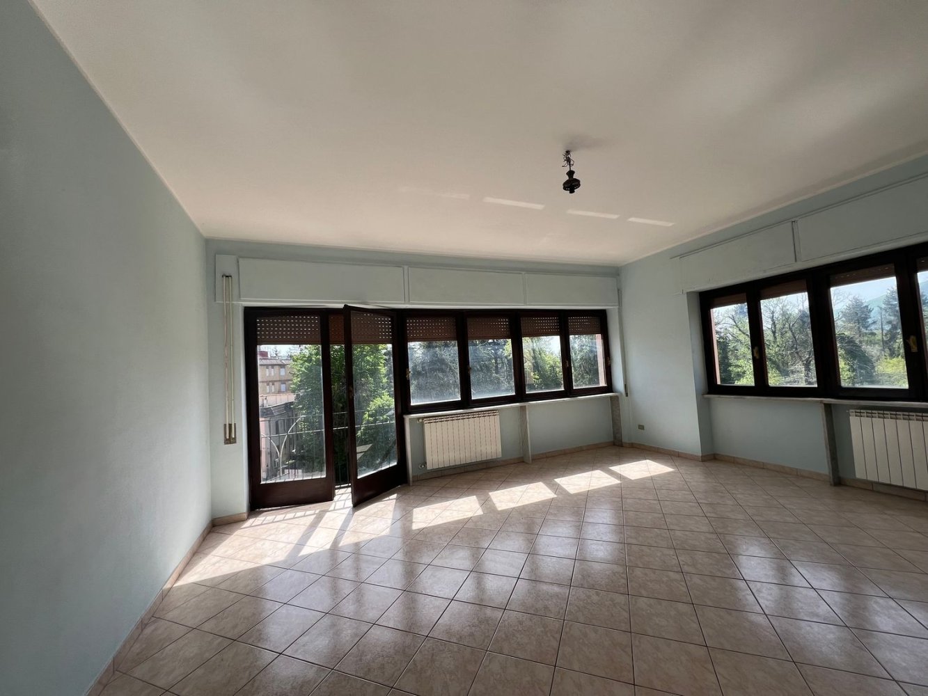 5 rooms Apartment in Fiuggi, Italy No. 216319