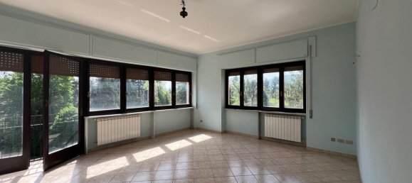 5 rooms Apartment in Fiuggi, Italy No. 216319 3