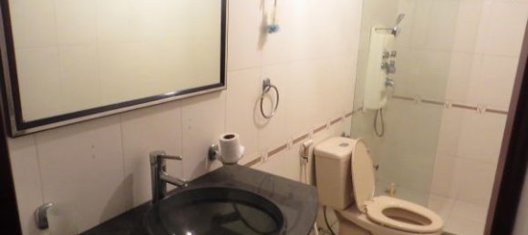 Casa de 4 dormitorios en Ba Dinh, Vietnam No. 4887 10