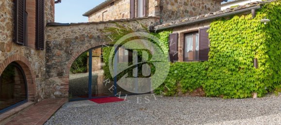 10 bedrooms Villa in Siena, Italy No. 211955 6