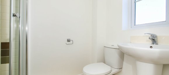 3 Schlafzimmer Haus in Spalding, United Kingdom, Nr. 2453 9