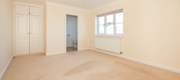 3 Schlafzimmer Haus in Spalding, United Kingdom, Nr. 2453 8