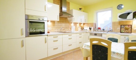 4 rooms Townhouse in Saarlouis, Germany No. 15557 4