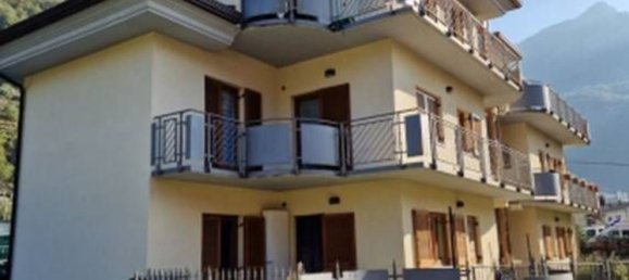 3 chambres Appartement à Donnas, Italy No. 374722 2