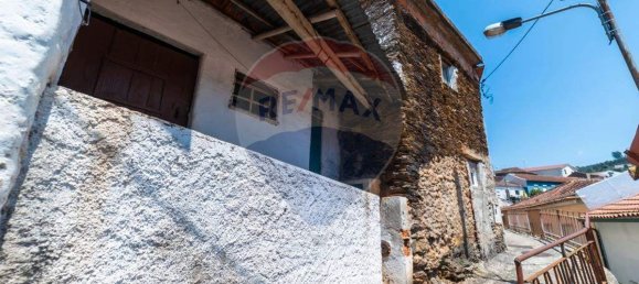 3 bedrooms House in Ceira, Portugal No. 169166 17