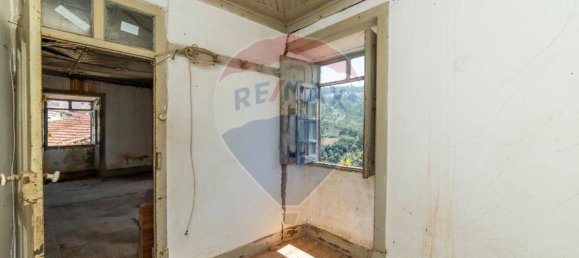 3 bedrooms House in Ceira, Portugal No. 169166 4