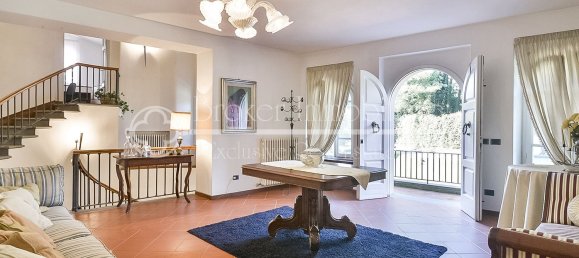 17 rooms Villa in Capannori, Italy No. 127009 11