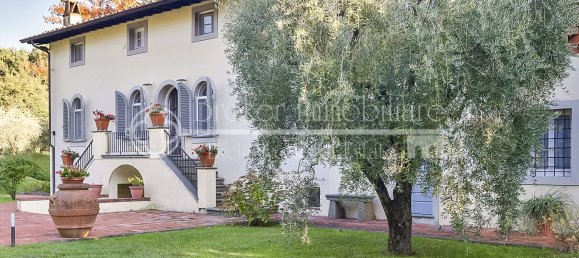 17 rooms Villa in Capannori, Italy No. 127009 5
