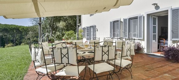 17 rooms Villa in Capannori, Italy No. 127009 6