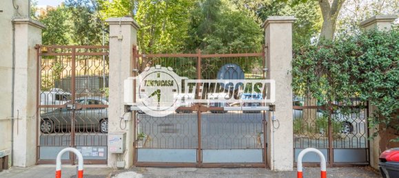 3 bedrooms Apartment in Rome, Italy No. 350264 36