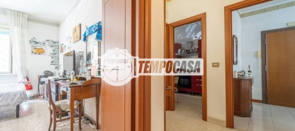 3 bedrooms Apartment in Rome, Italy No. 350264 17