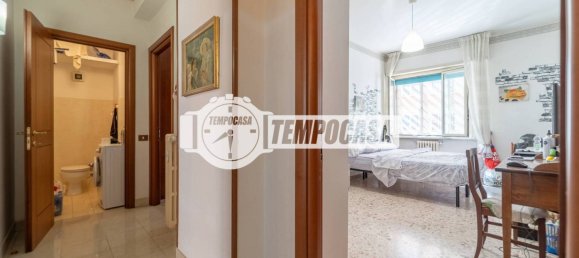 3 bedrooms Apartment in Rome, Italy No. 350264 16