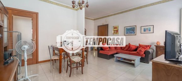 3 bedrooms Apartment in Rome, Italy No. 350264 6