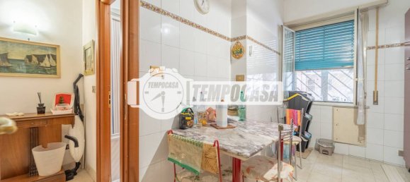 3 bedrooms Apartment in Rome, Italy No. 350264 13