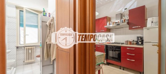3 bedrooms Apartment in Rome, Italy No. 350264 10