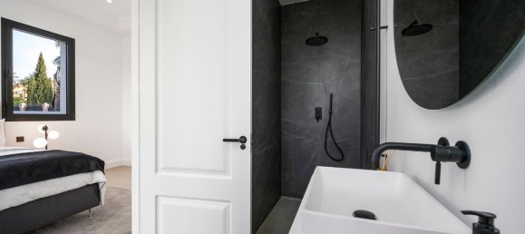 8 Schlafzimmer Villa in Malaga, Spain, Nr. 47428 15