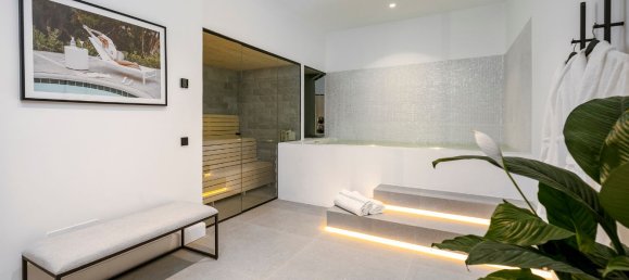 8 Schlafzimmer Villa in Malaga, Spain, Nr. 47428 37