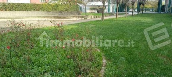 Квартира с 1 спальней в Леньяно, Италия № 290421 3