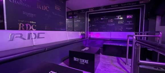 120m² Commercial property in Chambery, France No. 205232 11