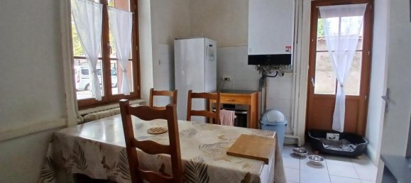 3 bedrooms House in Feurs, France No. 195745 2