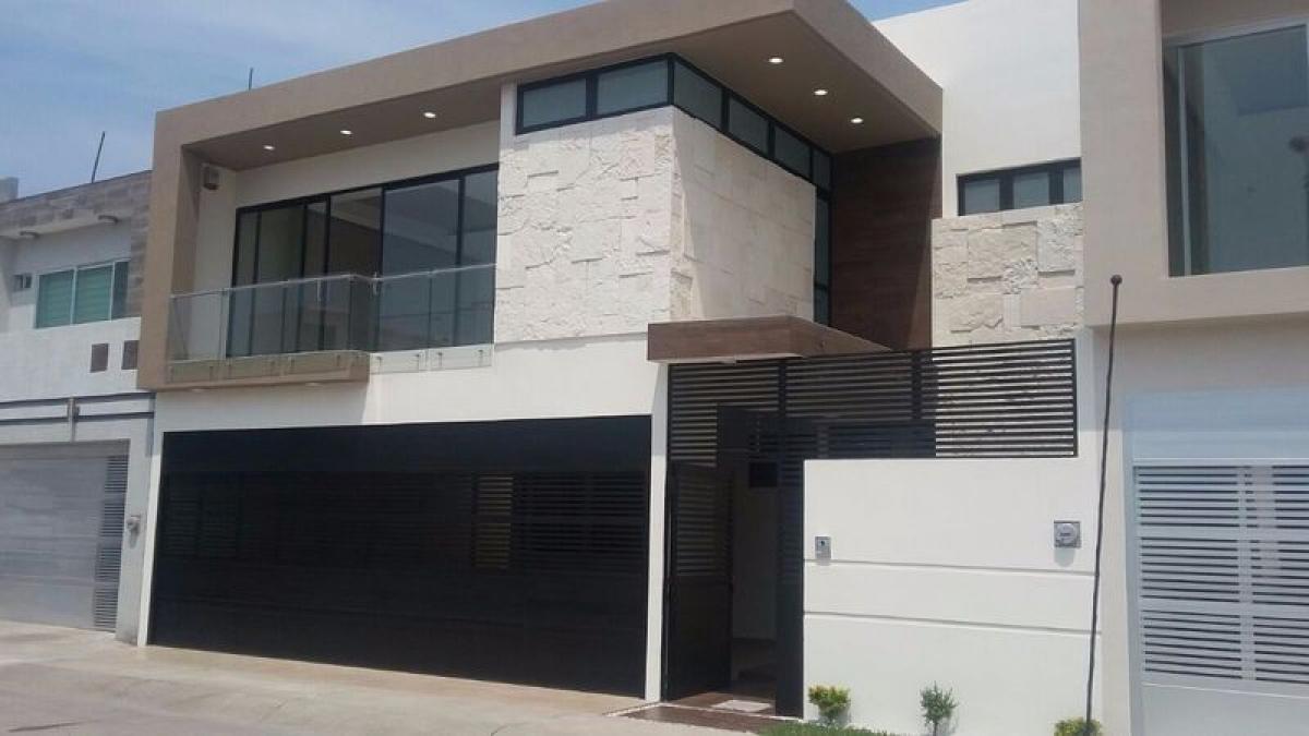 4 bedrooms House in Veracruz, Mexico No. 214710