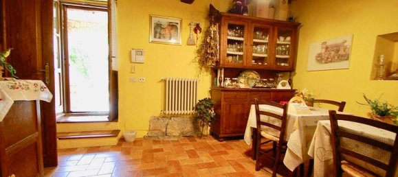 11 rooms House in Passignano sul Trasimeno, Italy No. 53696 22