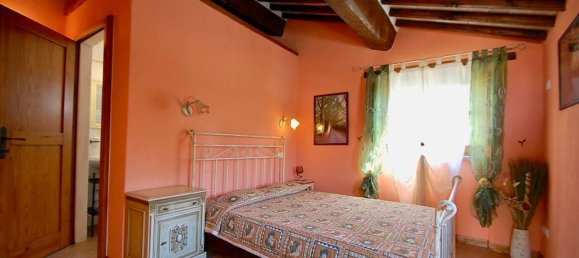 11 rooms House in Passignano sul Trasimeno, Italy No. 53696 18