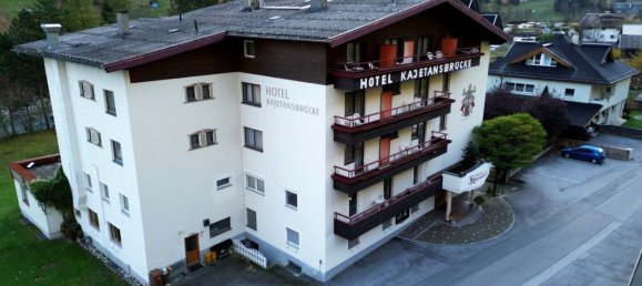 Hôtel à Pfunds, Austria 3386m² No. 221440 3