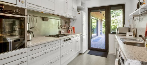 6 غرف نوم منزل في Delmenhorst, Germany رقم 323323 23