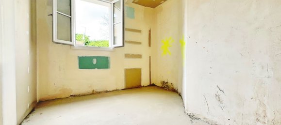 2 Schlafzimmer Wohnung in Courbevoie, France, Nr. 168438 4