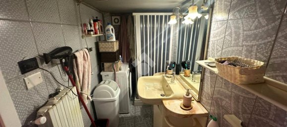 4 rooms Apartment in Foggia, Italy No. 24437 28