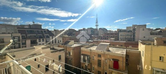 4 rooms Apartment in Foggia, Italy No. 24437 6