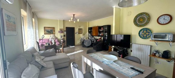 4 rooms Apartment in Foggia, Italy No. 24437 8