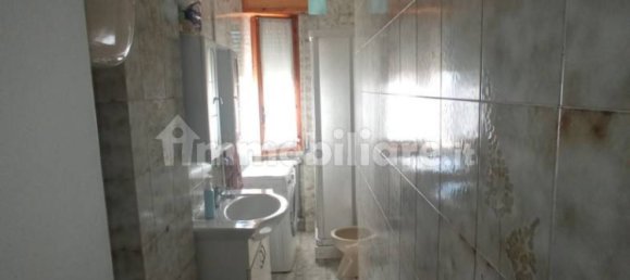 2 bedrooms Apartment in Campobasso, Italy No. 272507 5