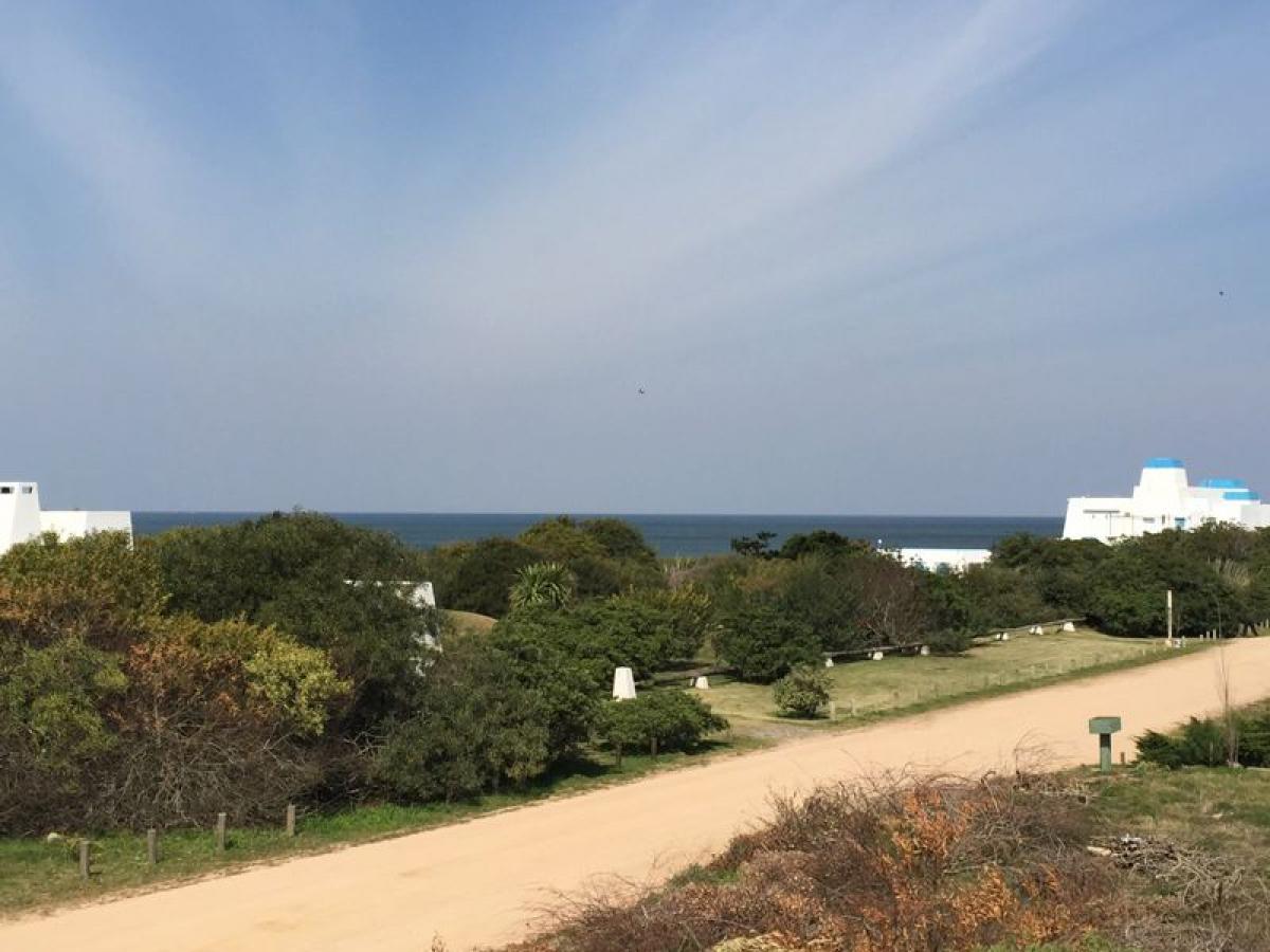  Land in Maldonado, Uruguay No. 15081