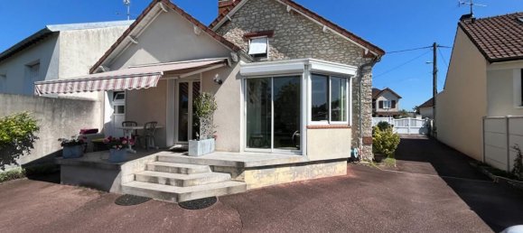 3 Schlafzimmer Haus in Villemandeur, France, Nr. 262813 18