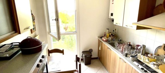 4 rooms Apartment in Padua, Italy No. 299604 2