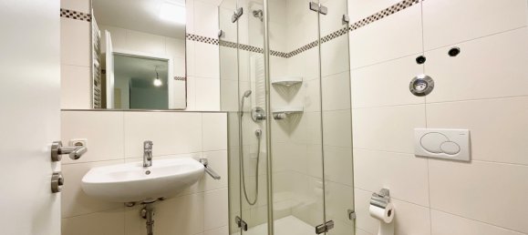 4 rooms Apartment in Munich, Germany No. 317765 8