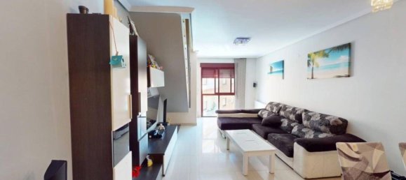 Ático de 3 dormitorios en Caravaca de la Cruz, Spain No. 151340 2