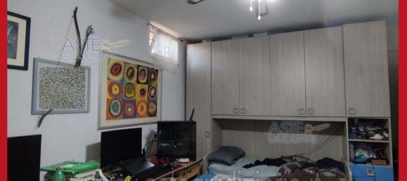 5 bedrooms Apartment in Rome, Italy No. 330832 5